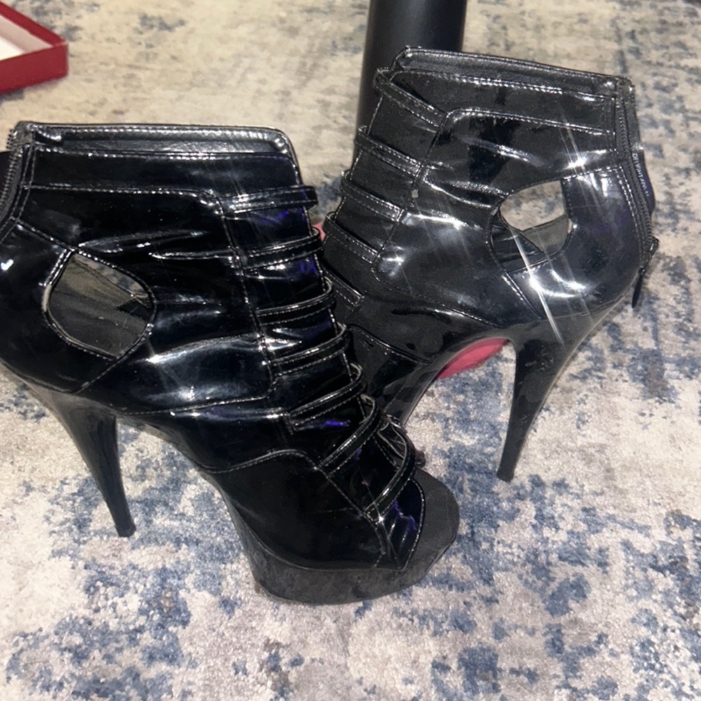 Platform heels
